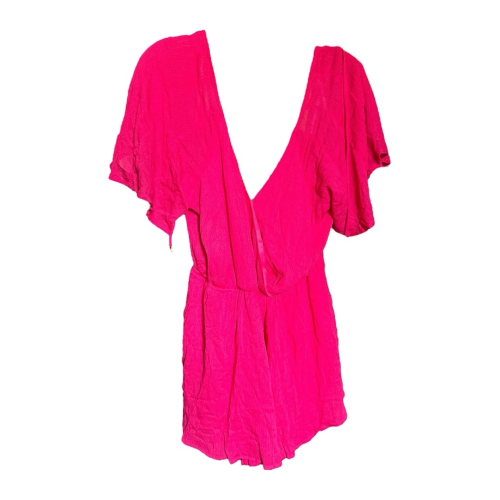 Lulu’s NWT Pink Lightweight Spring Romper